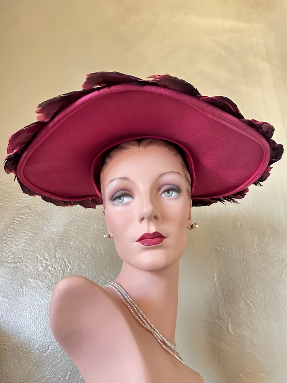 SHOWSTOPPER 1950's CARTWHEEL FUCHSIA FELT HAT + FUCHSIA/BLACK FEATHERS